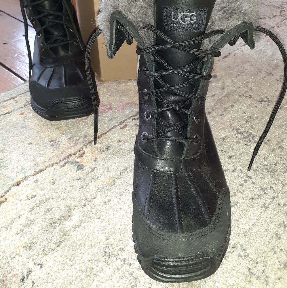 UGG Australia Adirondack - Picture 4 of 5